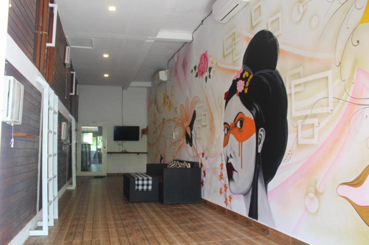 Tara Hostel Batununggul Εξωτερικό φωτογραφία