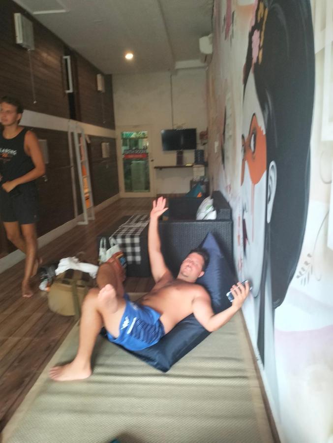 Tara Hostel Batununggul Εξωτερικό φωτογραφία