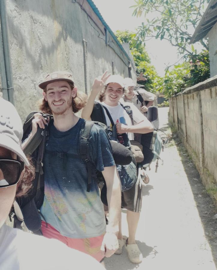 Tara Hostel Batununggul Εξωτερικό φωτογραφία