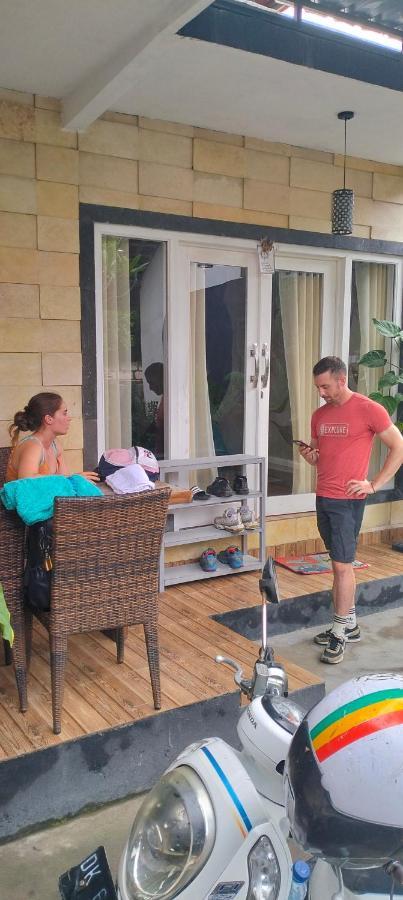 Tara Hostel Batununggul Εξωτερικό φωτογραφία