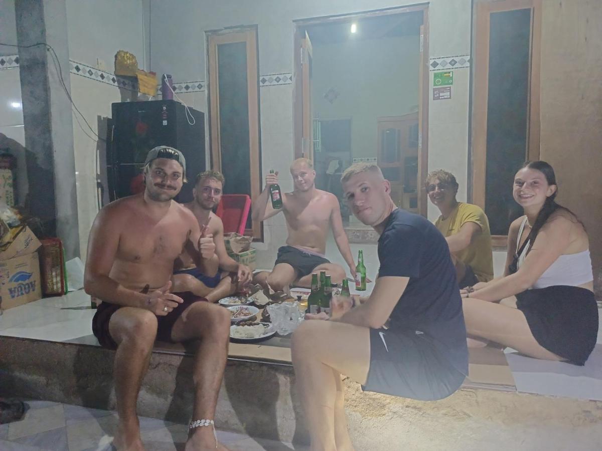 Tara Hostel Batununggul Εξωτερικό φωτογραφία